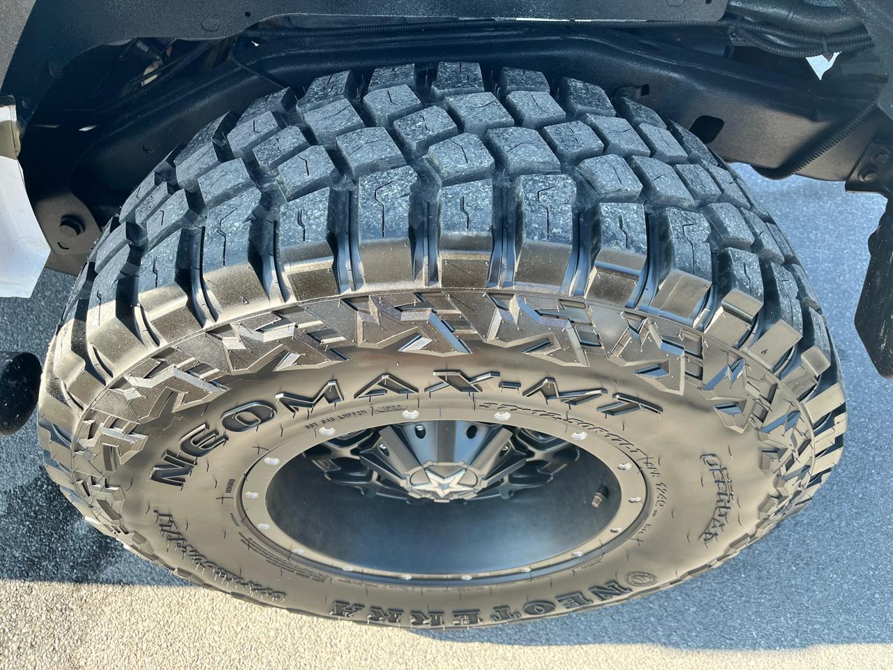 Jeep Wrangler Unlimited 4WD 4dr Sahara 2013