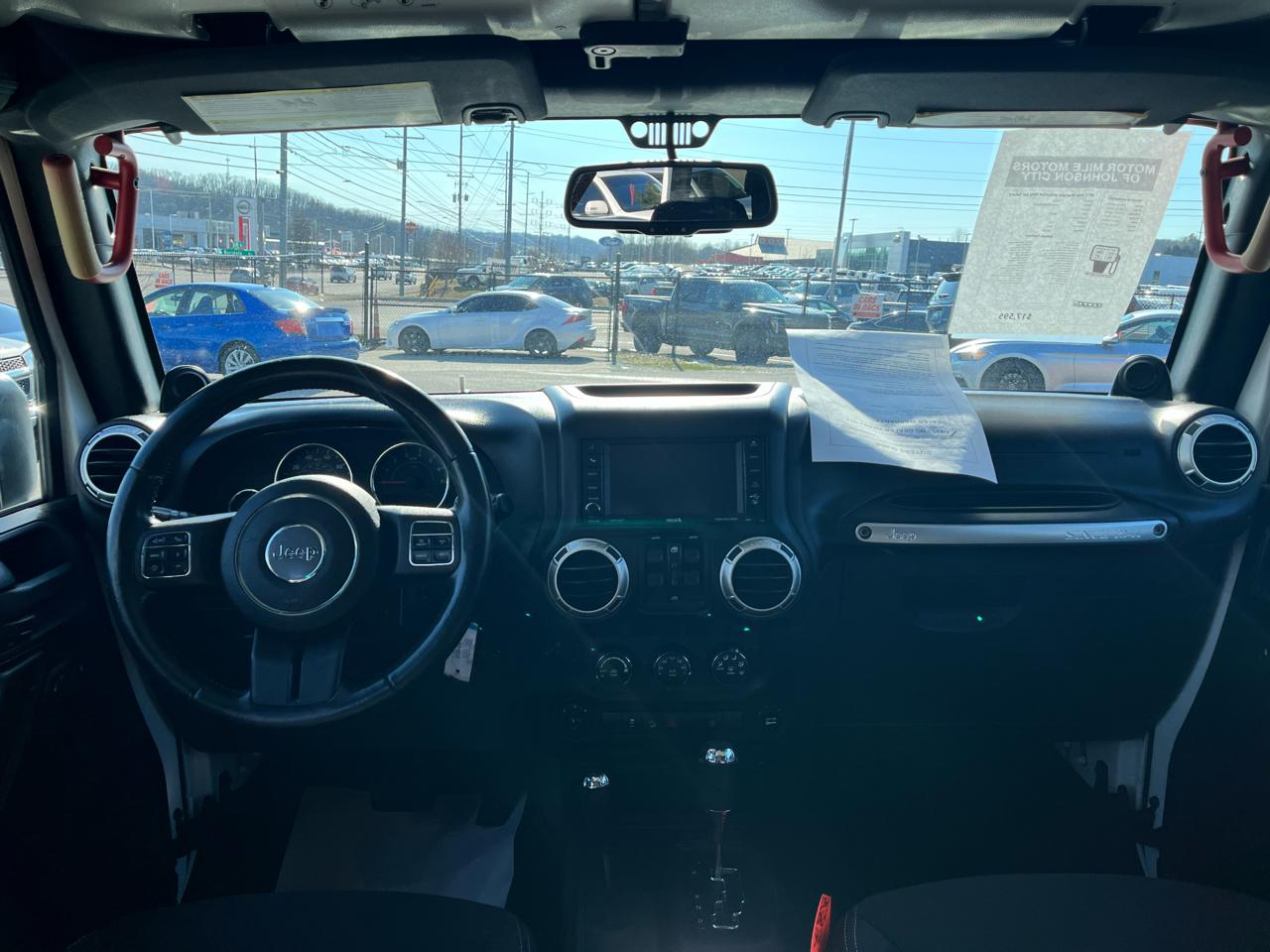 Jeep Wrangler Unlimited 4WD 4dr Sahara 2013