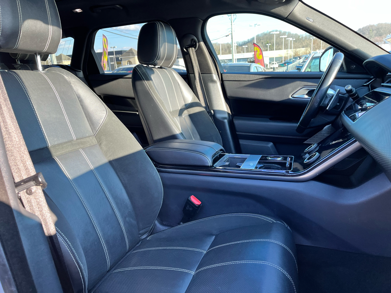 Land Rover Range Rover Velar P250 R-Dynamic SE 2019