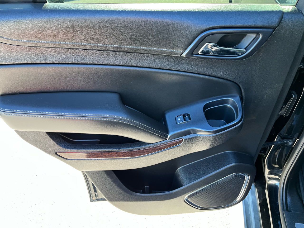 GMC Yukon 4WD 4dr SLT 2015