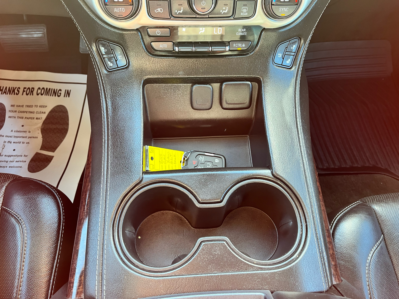 GMC Yukon 4WD 4dr SLT 2015