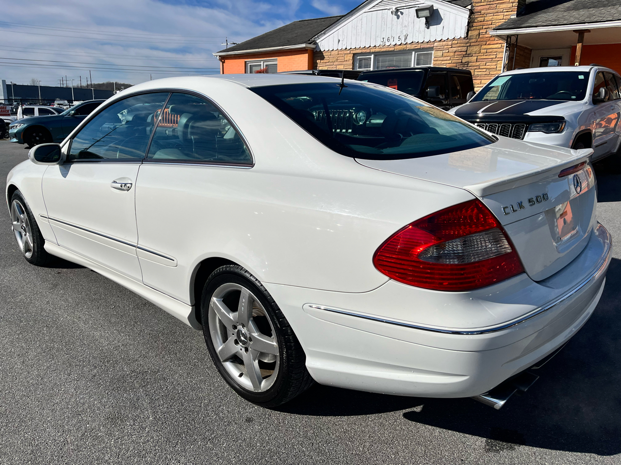 Mercedes-Benz CLK-Class 2dr Coupe 5.0L 2006