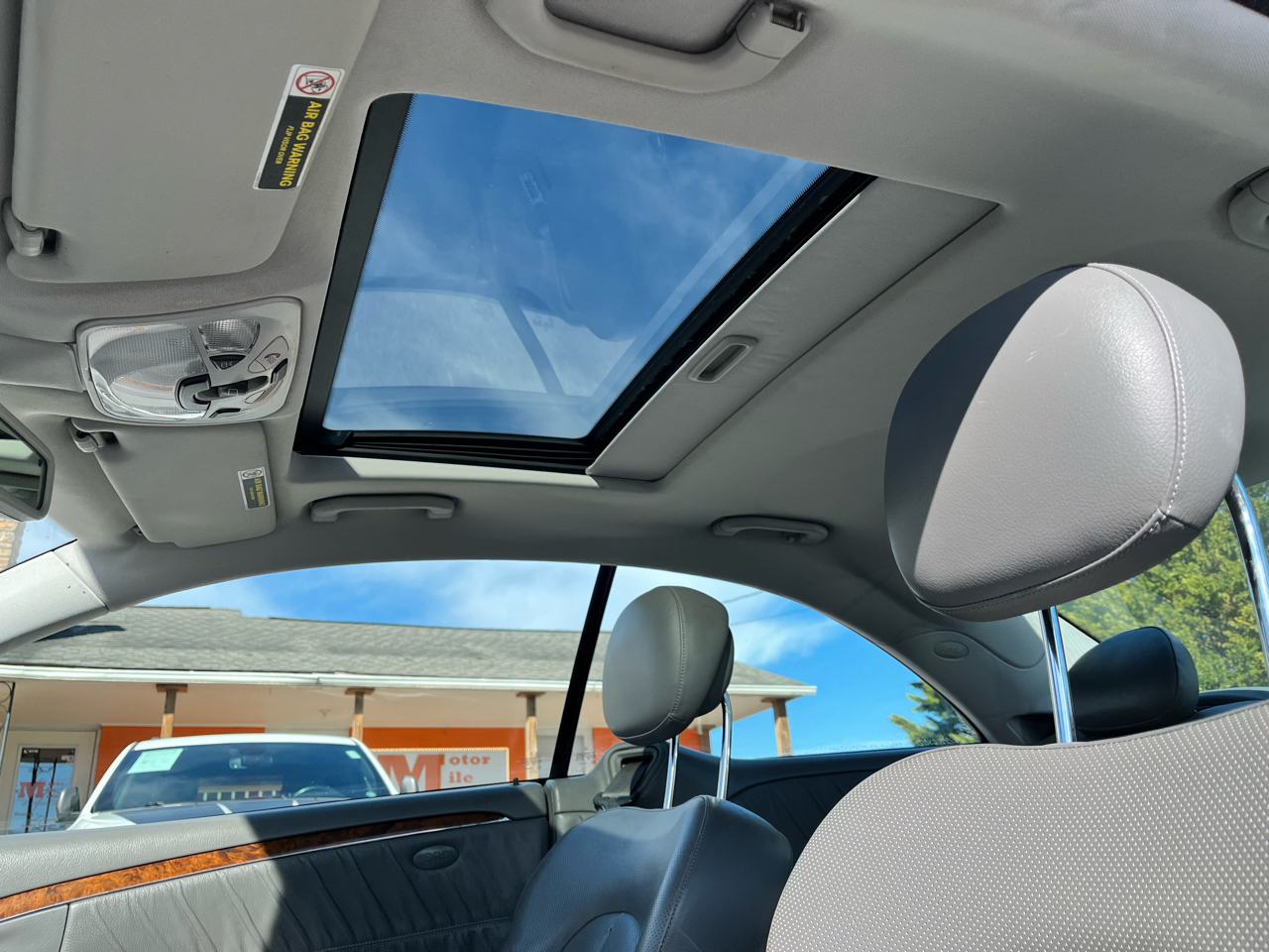 Mercedes-Benz CLK-Class 2dr Coupe 5.0L 2006