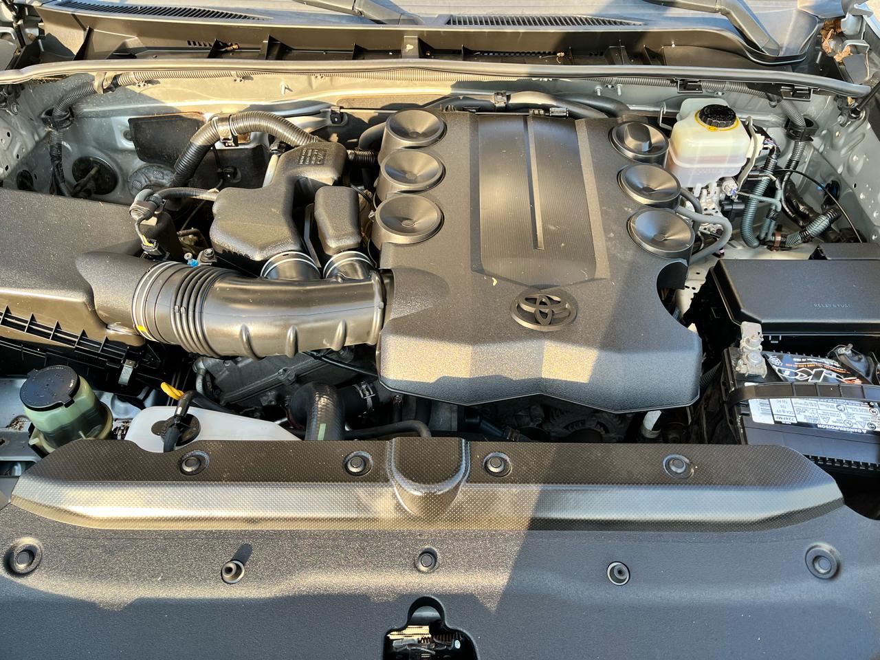 Toyota 4Runner 4WD 4dr V6 SR5 (Natl) 2011