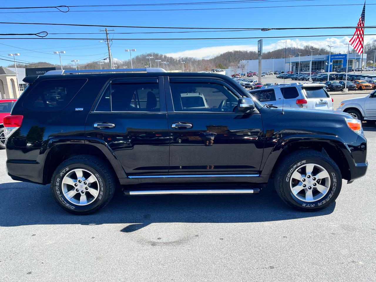 Toyota 4Runner 4WD 4dr V6 SR5 (Natl) 2013