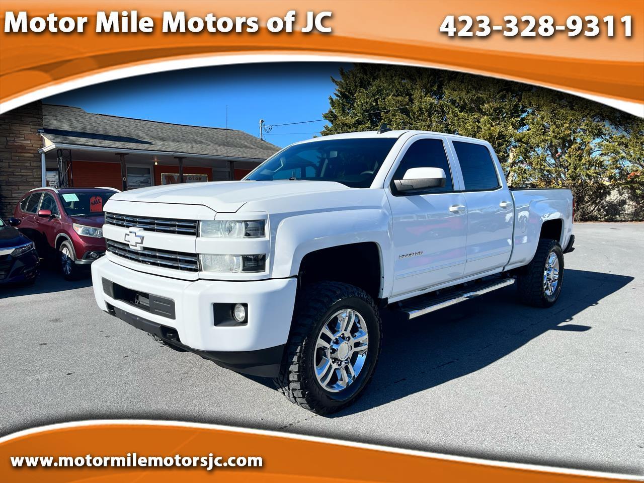 2015 Chevrolet Silverado 2500HD Built After Aug 14 4WD Crew Cab 153.7" LT