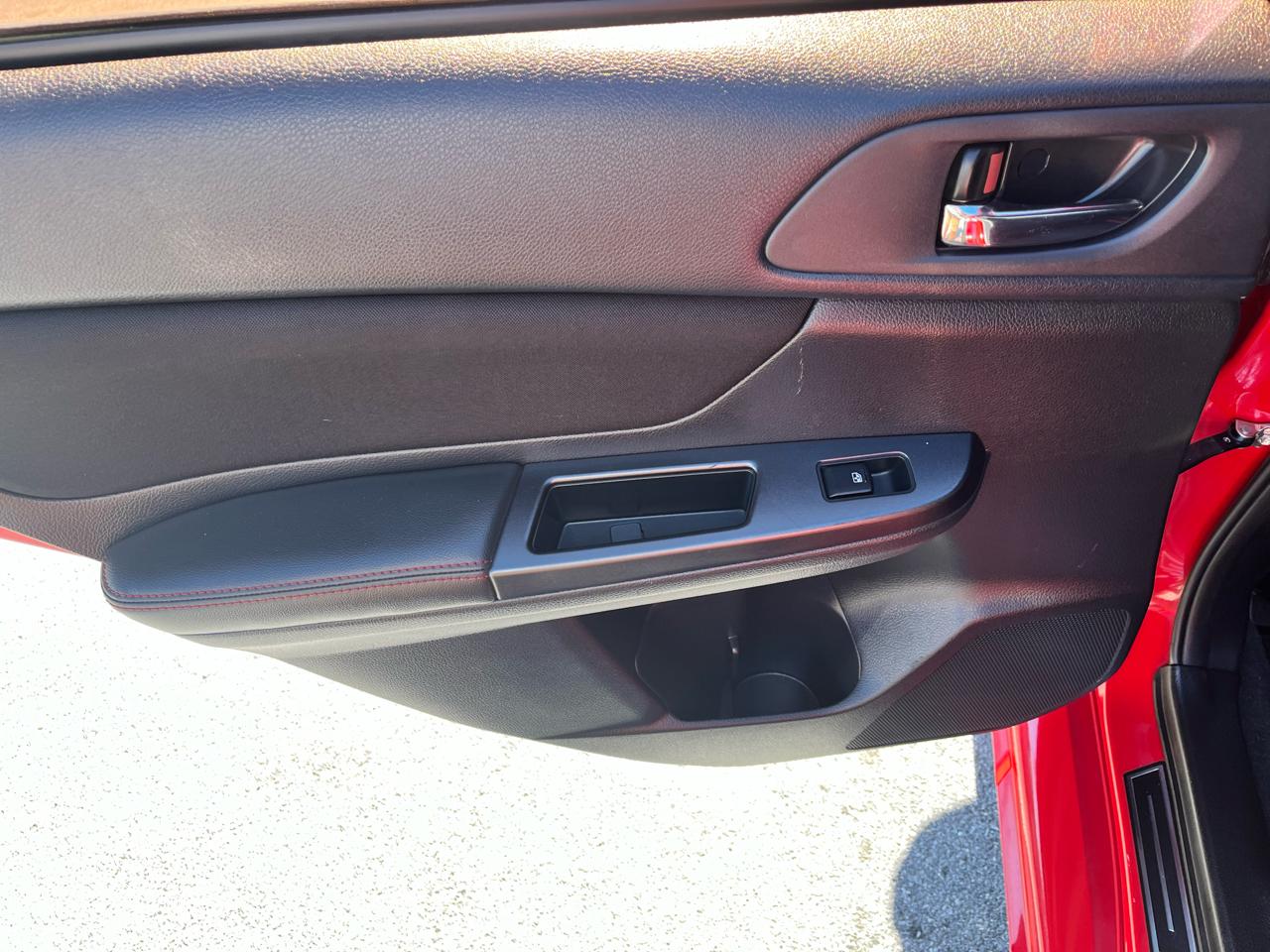 Subaru WRX 4dr Sdn CVT Premium 2015