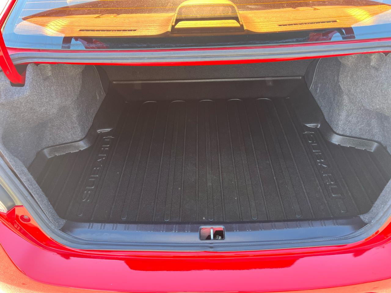 Subaru WRX 4dr Sdn CVT Premium 2015