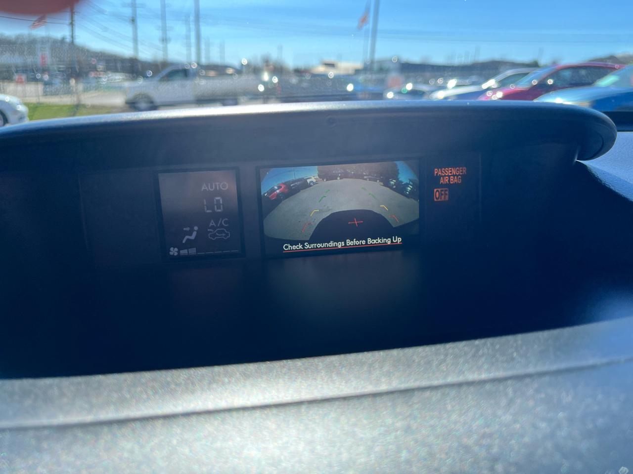 Subaru WRX 4dr Sdn CVT Premium 2015