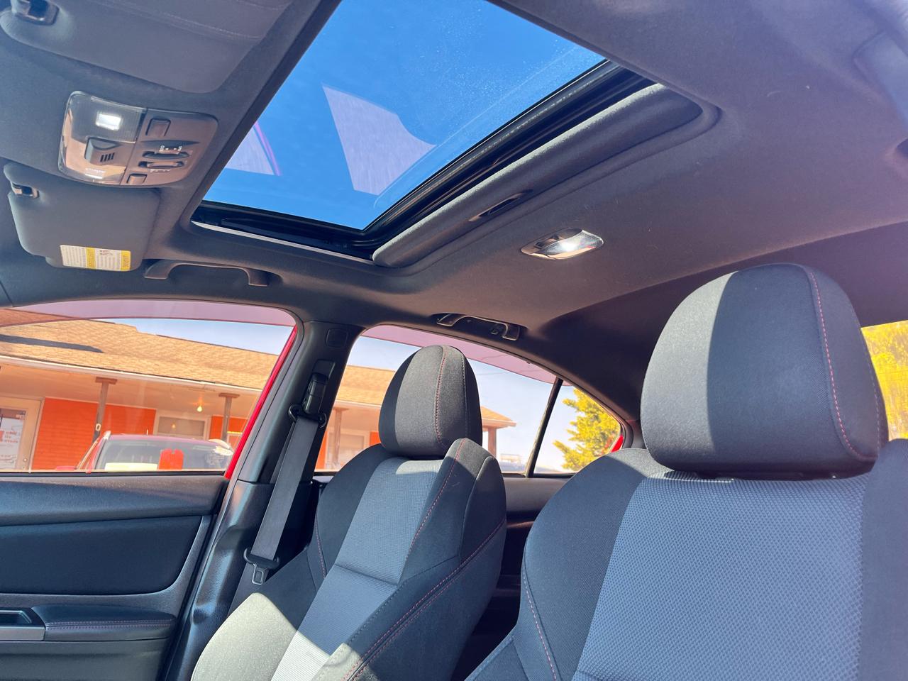 Subaru WRX 4dr Sdn CVT Premium 2015