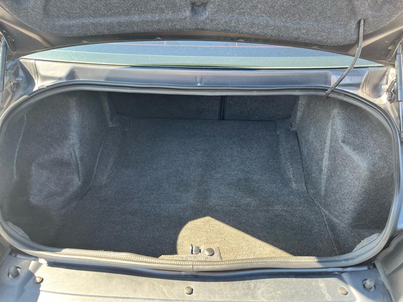 Dodge Challenger SXT RWD 2019