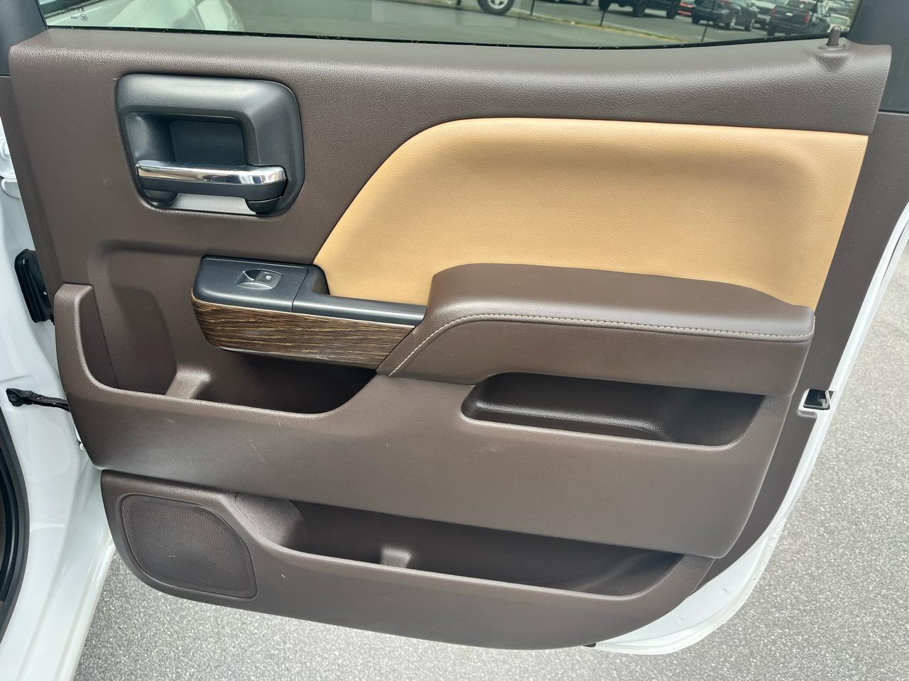 GMC Sierra 1500 4WD Crew Cab 143.5" Denali 2017