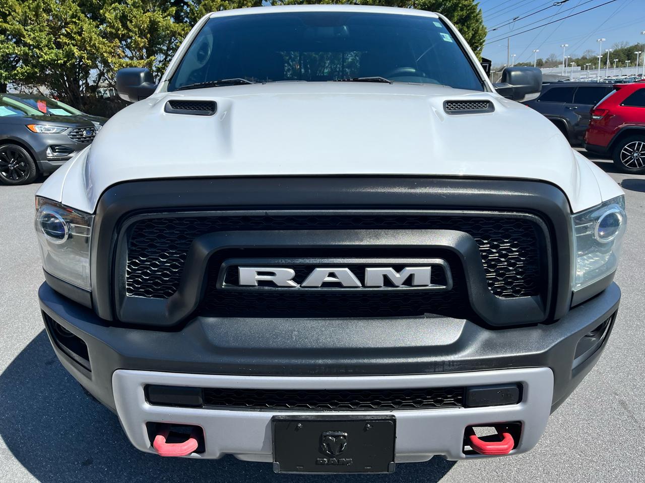 RAM 1500 4WD Crew Cab 140.5" Rebel 2016