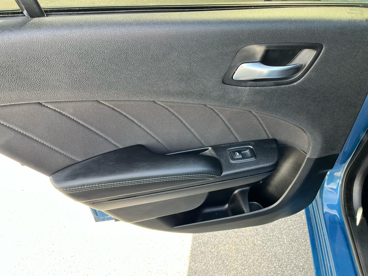 Dodge Charger SXT RWD 2020