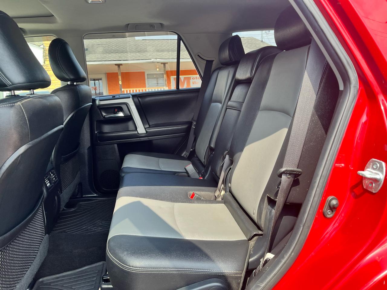 Toyota 4Runner 4dr SR5 V6 Auto 4WD (Natl) 2014