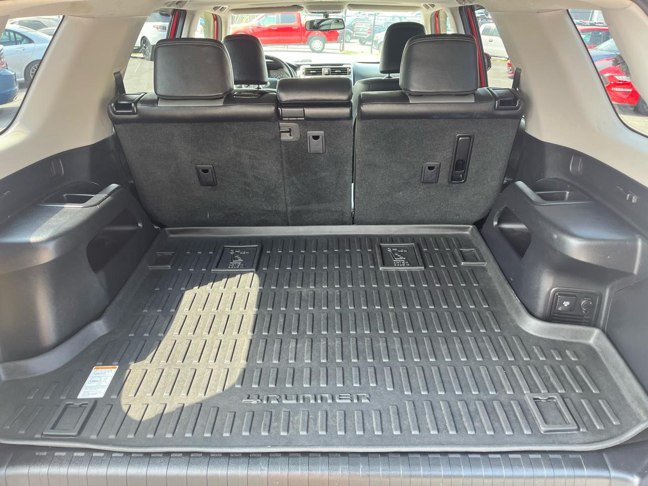 Toyota 4Runner 4dr SR5 V6 Auto 4WD (Natl) 2014