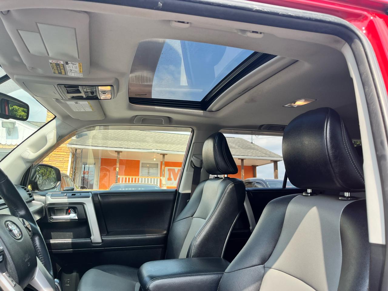 Toyota 4Runner 4dr SR5 V6 Auto 4WD (Natl) 2014