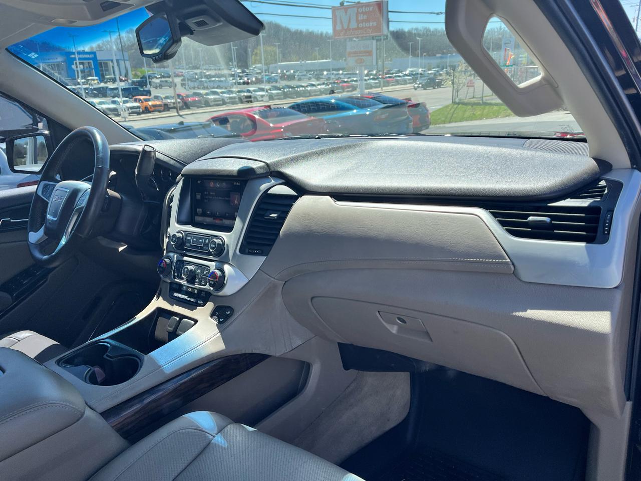 GMC Yukon 4WD 4dr SLT 2015