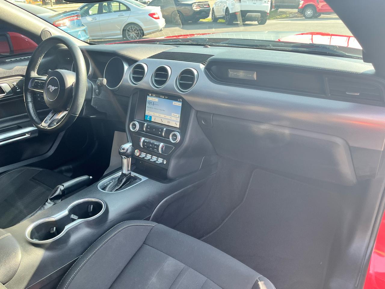 Ford Mustang EcoBoost Fastback 2019