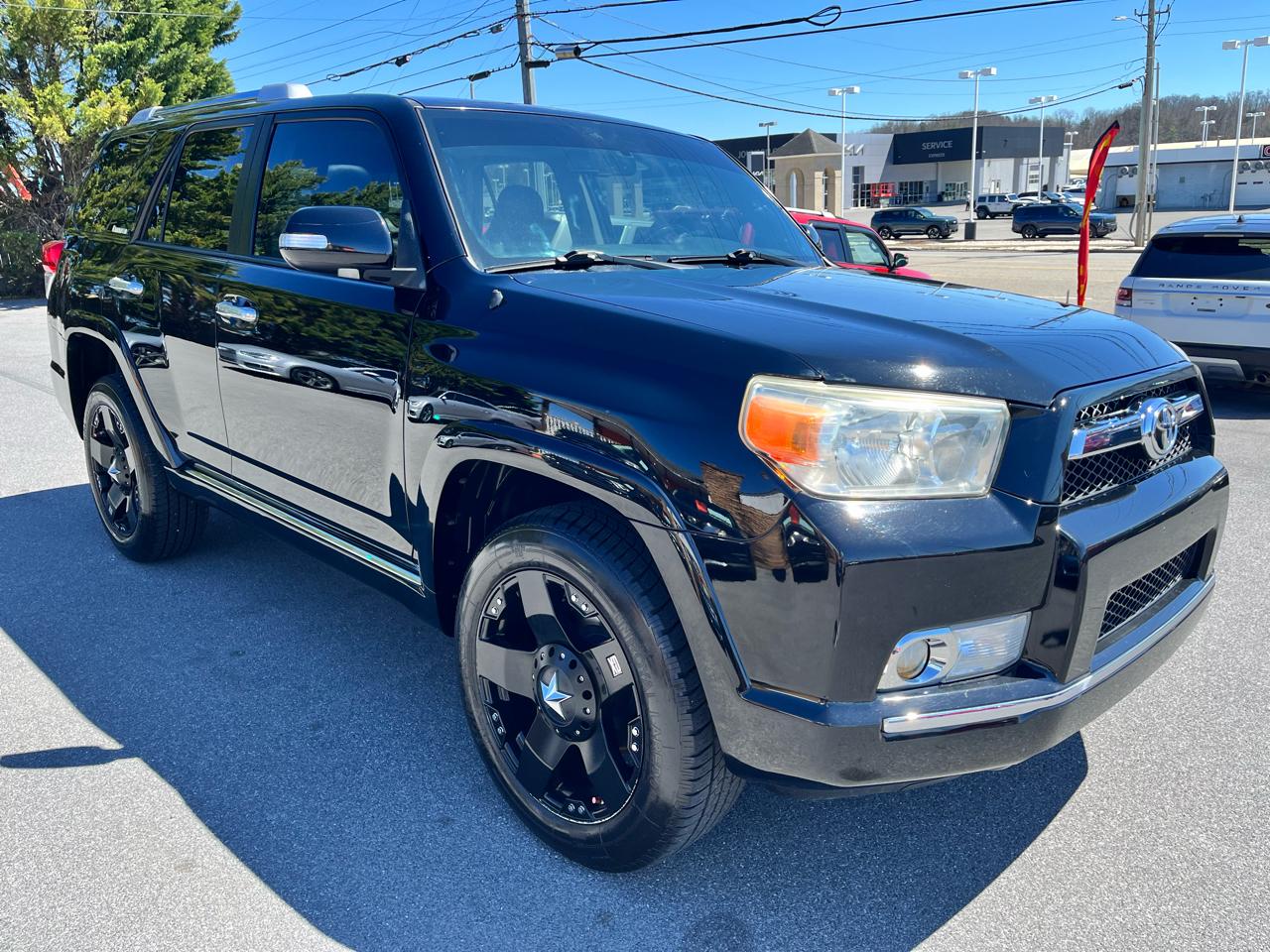 Toyota 4Runner 4WD 4dr V6 Limited (Natl) 2011