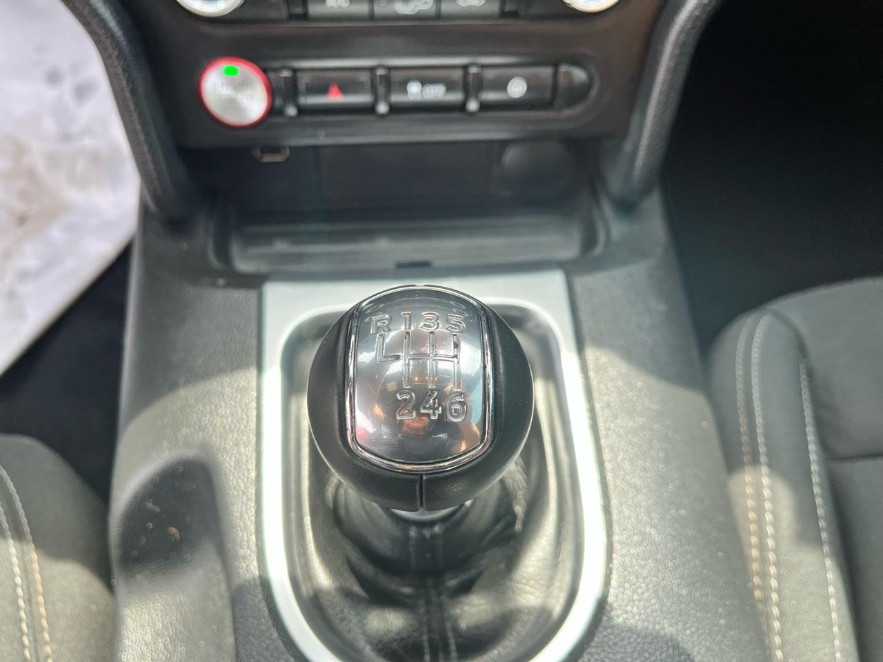 Ford Mustang EcoBoost Fastback 2022