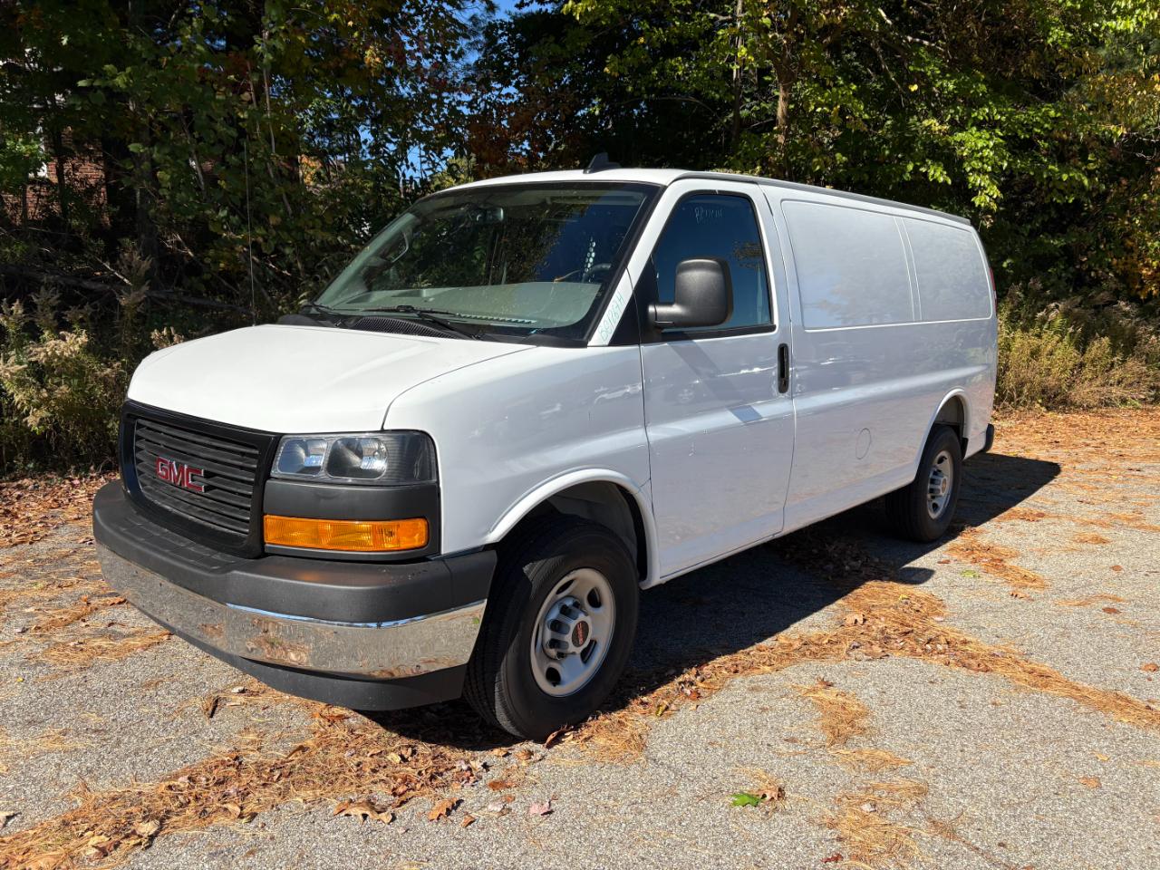 2025 GMC Savana G2500 Cargo
