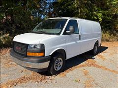 2025 GMC Savana 