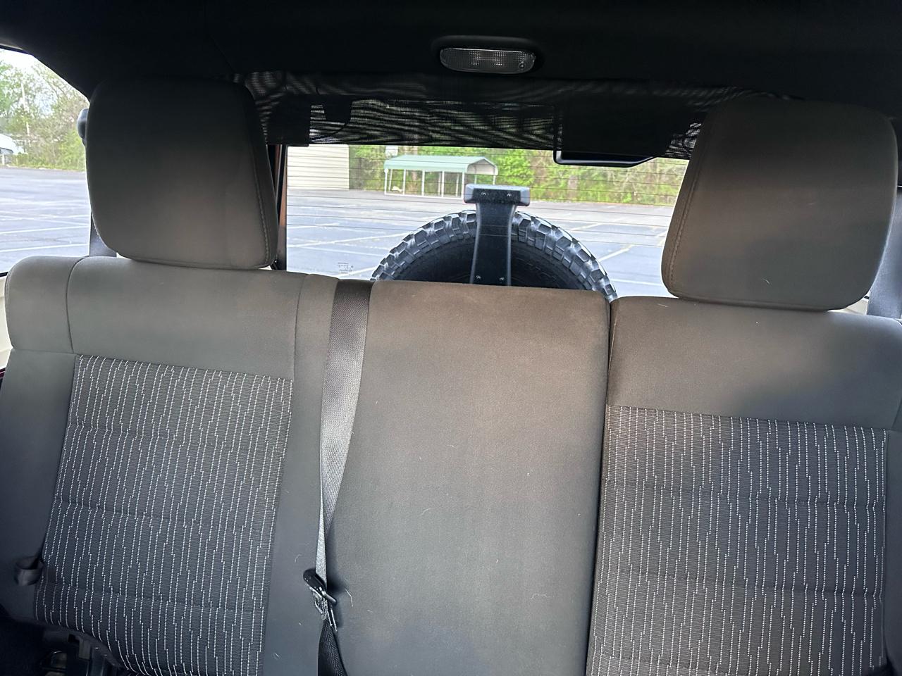 Jeep Wrangler Unlimited Rubicon 4WD 2011