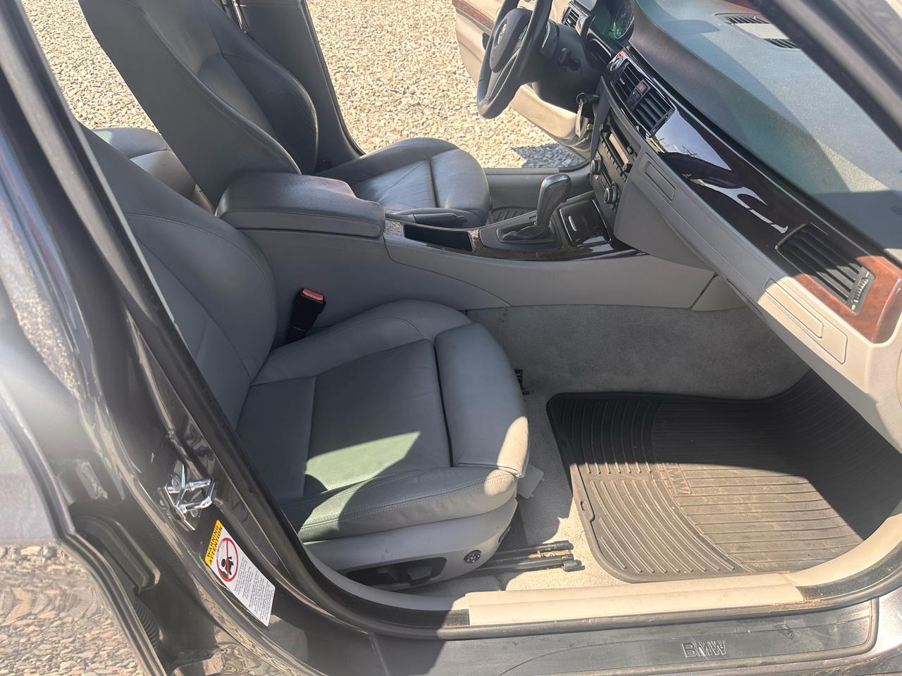 BMW 3-Series 335i 2008