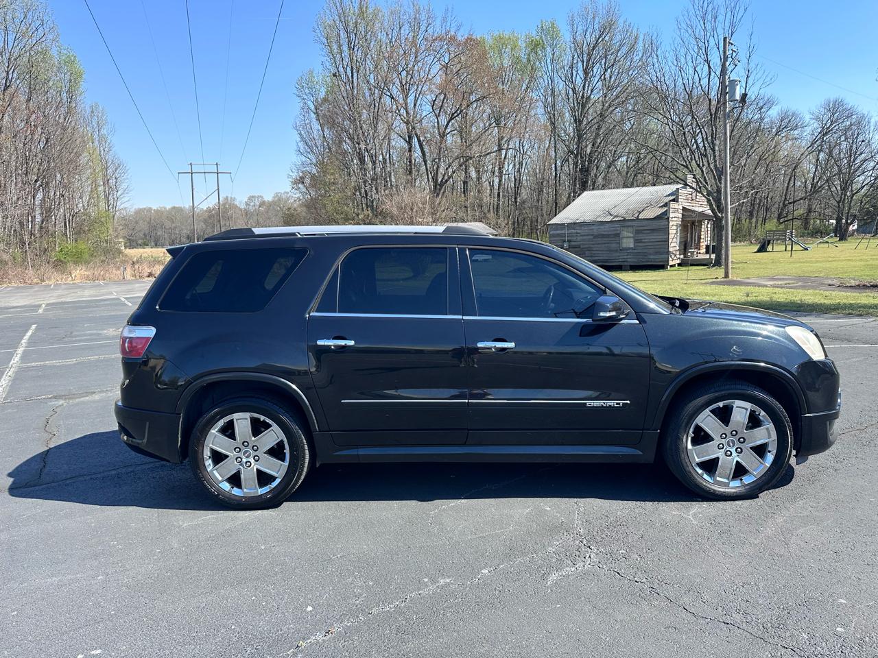 GMC Acadia Denali AWD 2011
