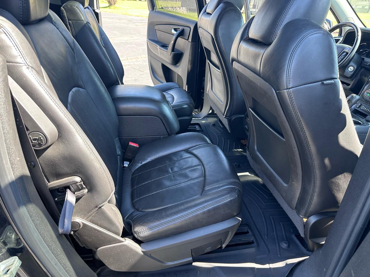 GMC Acadia Denali AWD 2011