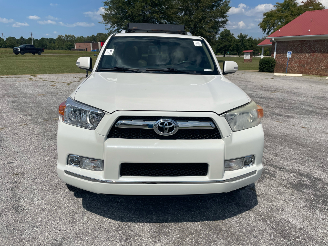 Toyota 4Runner SR5 4WD 2011 Toyota 4Runner SR5 4WD 2011