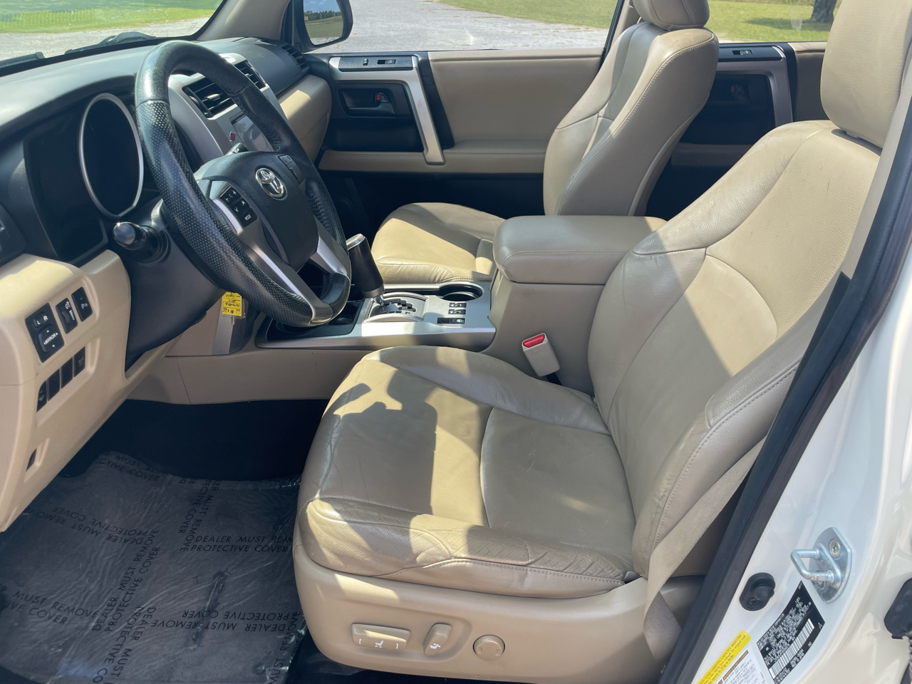 Toyota 4Runner SR5 4WD 2011 Toyota 4Runner SR5 4WD 2011