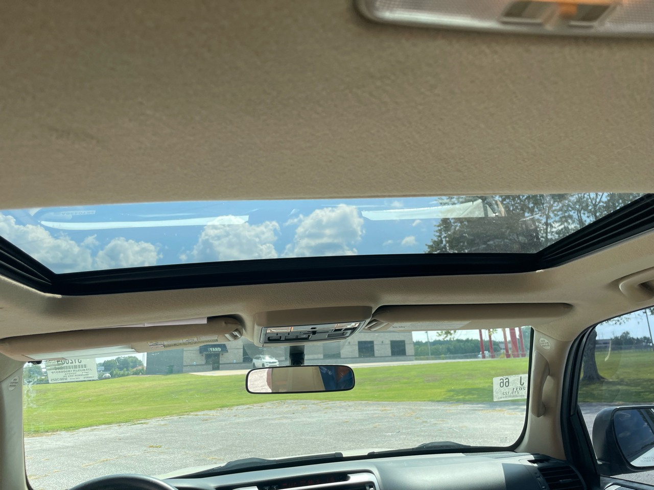 Toyota 4Runner SR5 4WD 2011 Toyota 4Runner SR5 4WD 2011