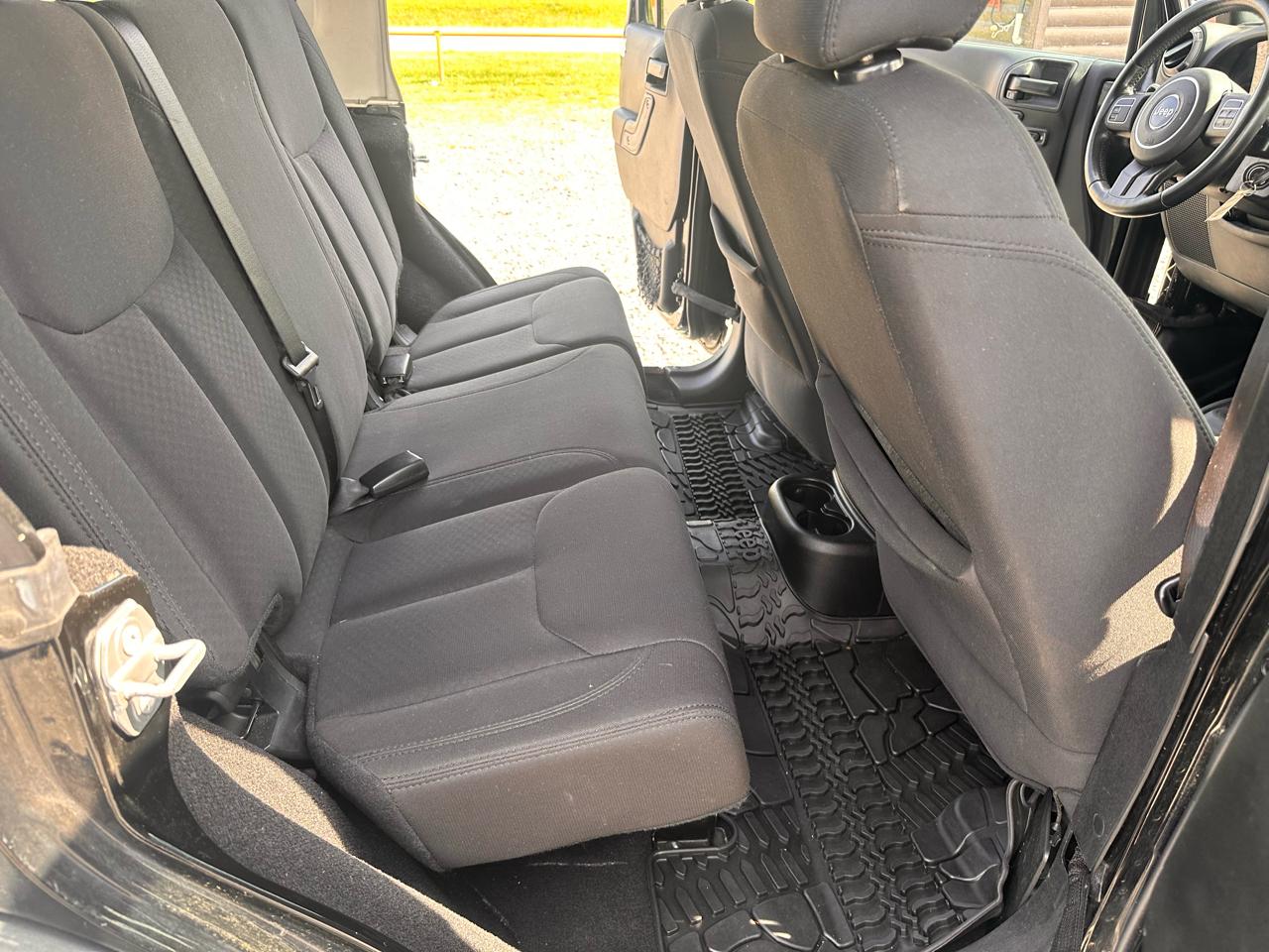 Jeep Wrangler Unlimited Sport 4WD 2017