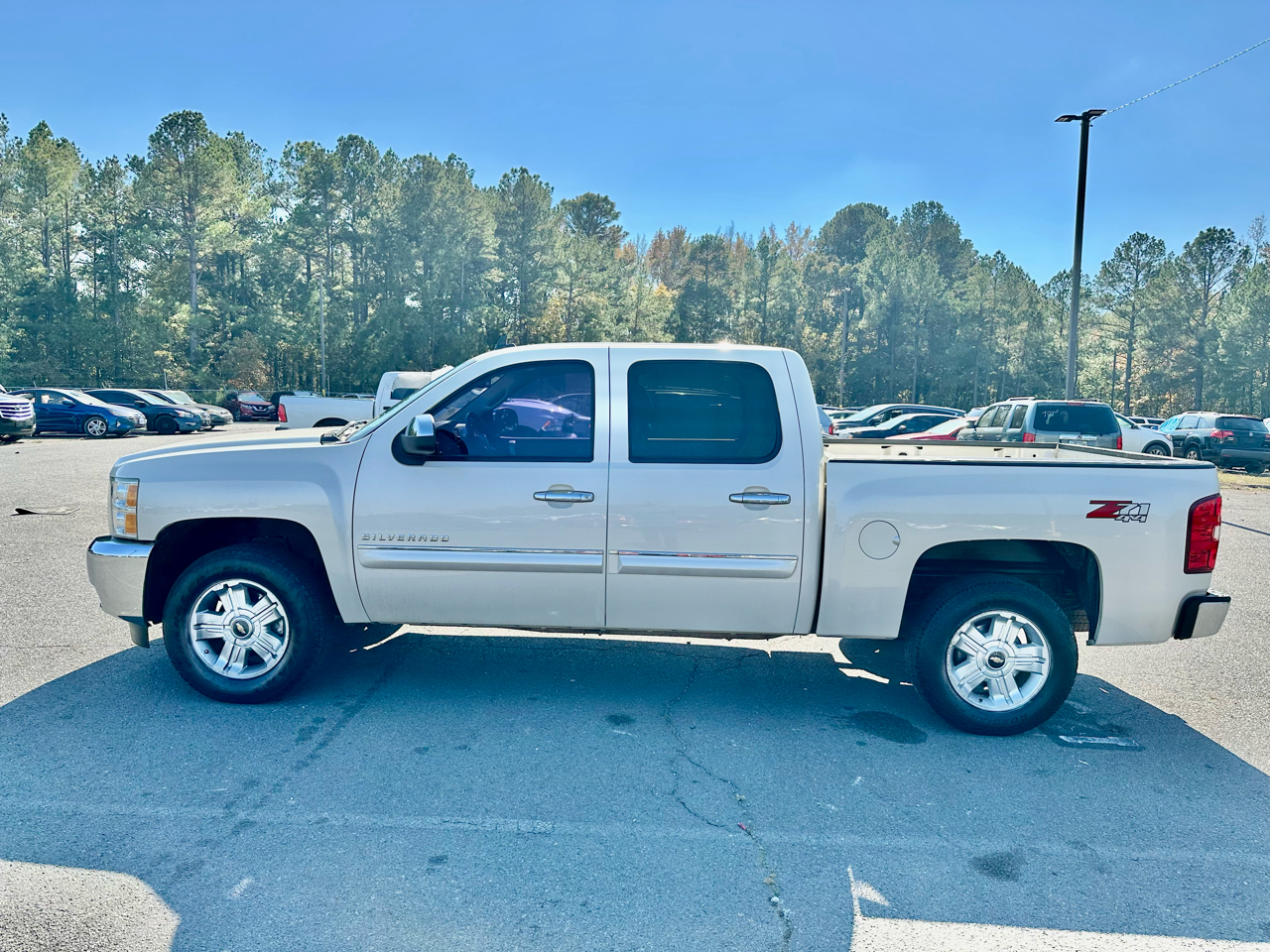 2013 Chevrolet Silverado 1500 4WD Crew Cab 143.5" LT