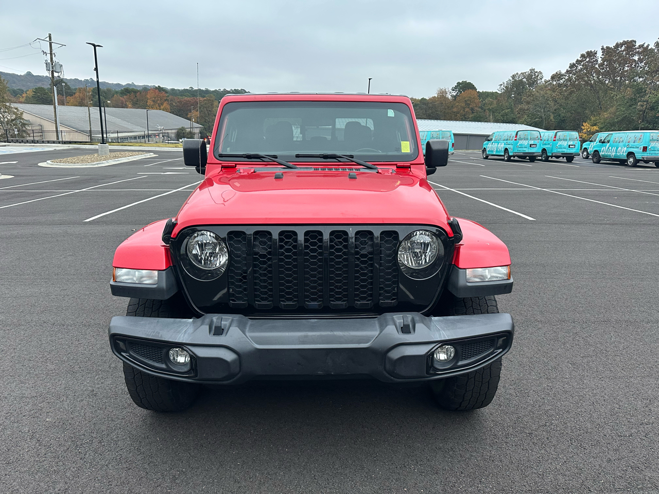 2021 Jeep Gladiator Sport photo 2