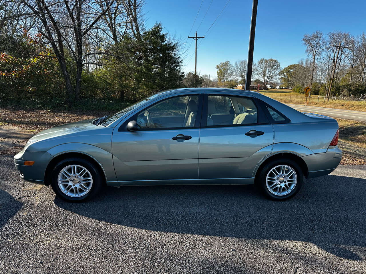 2006 Ford Focus ZX4 SES
