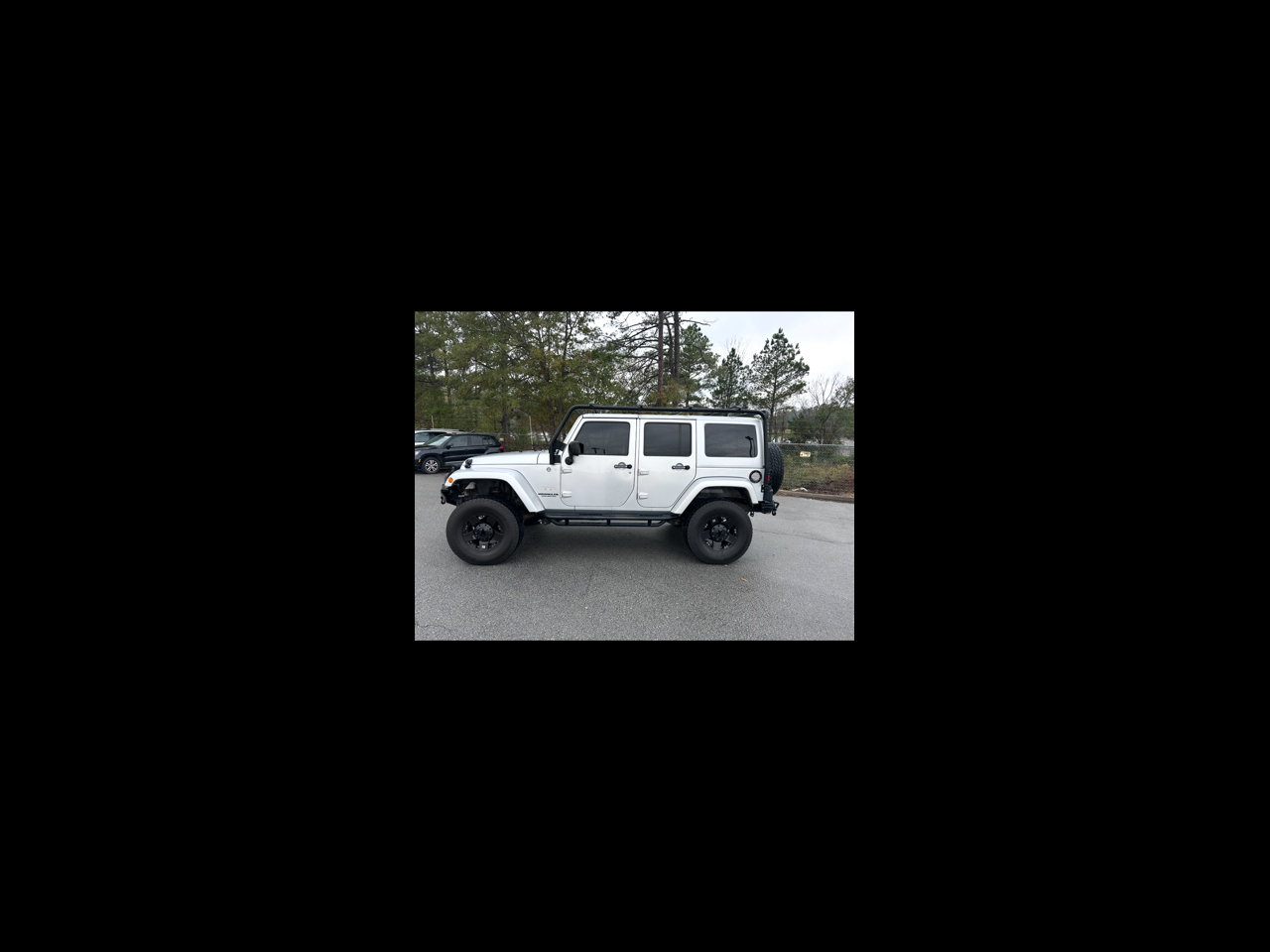 2012 Jeep Wrangler Unlimited Sahara 4WD
