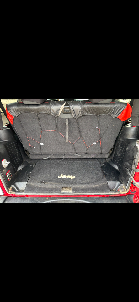 Jeep Wrangler Sport 4WD 2011