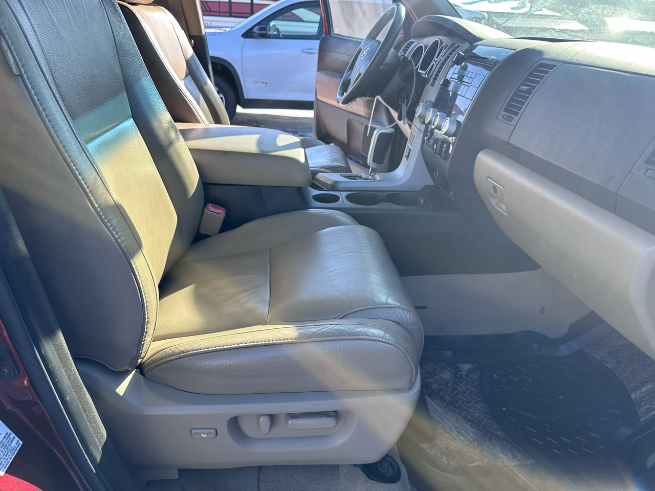 Toyota Tundra Limited Double Cab 5.7L 4WD 2008