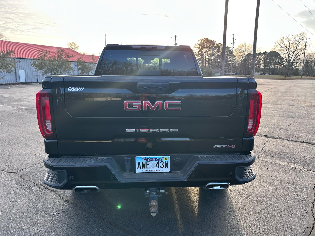 GMC Sierra 1500 AT4 Crew Cab 4WD 2024