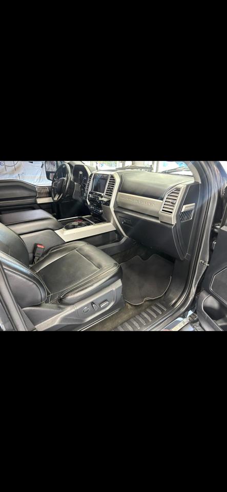 Ford F-350 SD King Ranch Crew Cab Long Bed DRW 4WD 2017