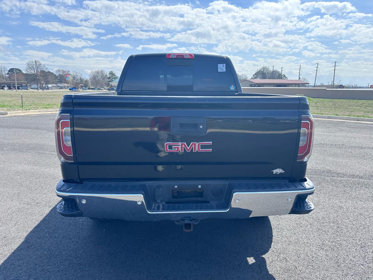 GMC Sierra 1500 4WD Crew Cab 143.5" SLT 2018
