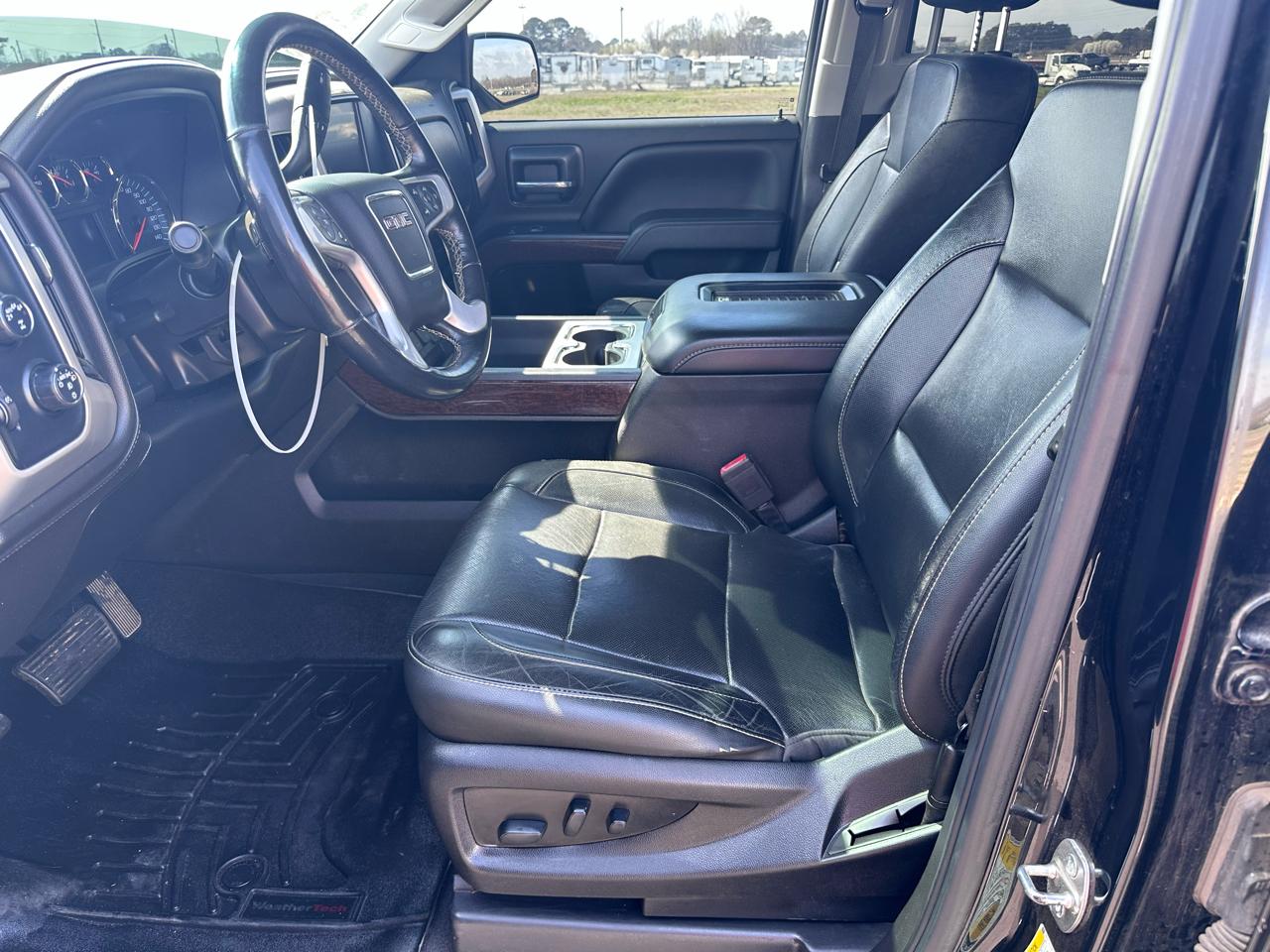 GMC Sierra 1500 4WD Crew Cab 143.5" SLT 2018