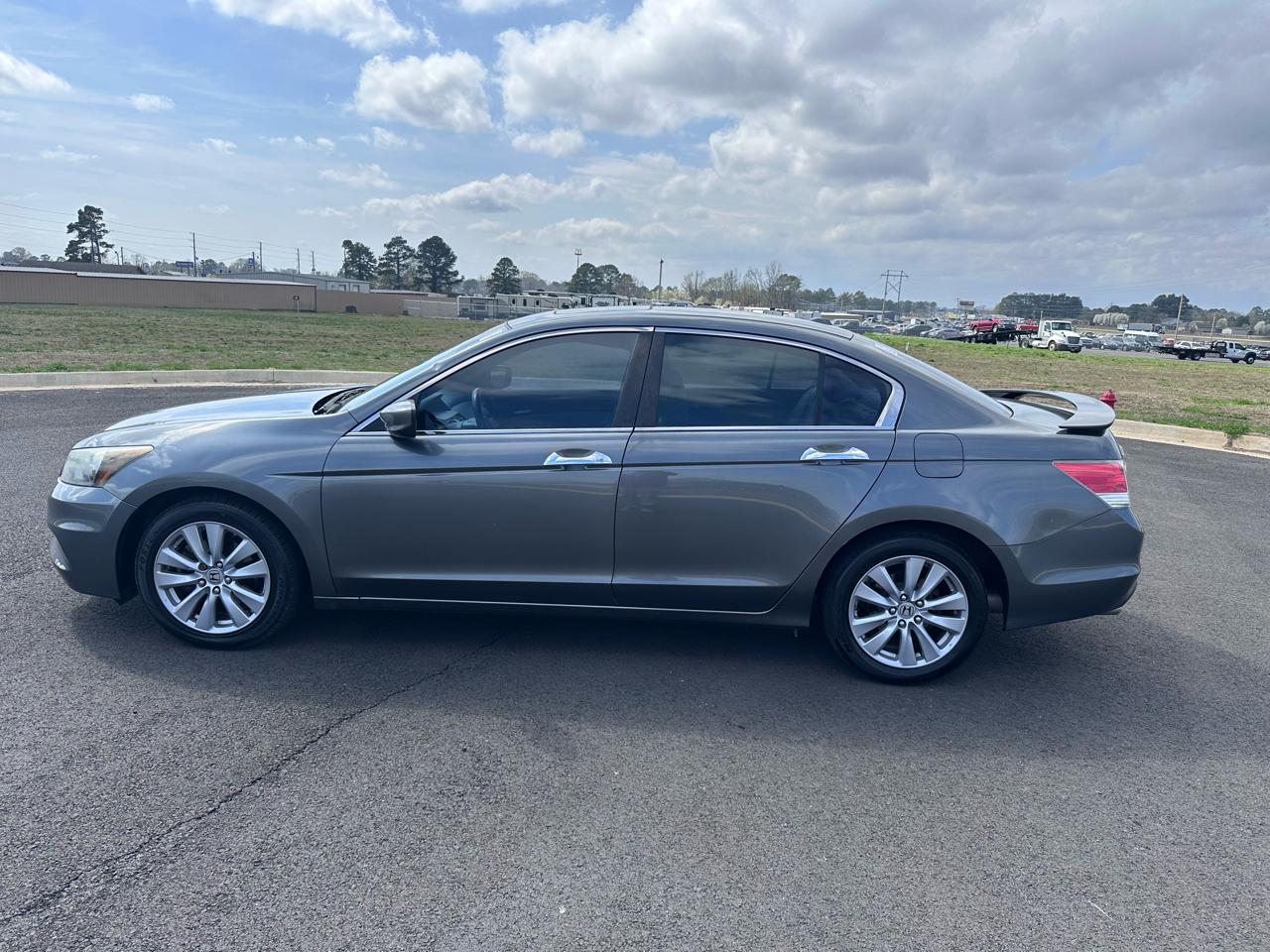 2011 Honda Accord EX-L V-6 Sedan AT