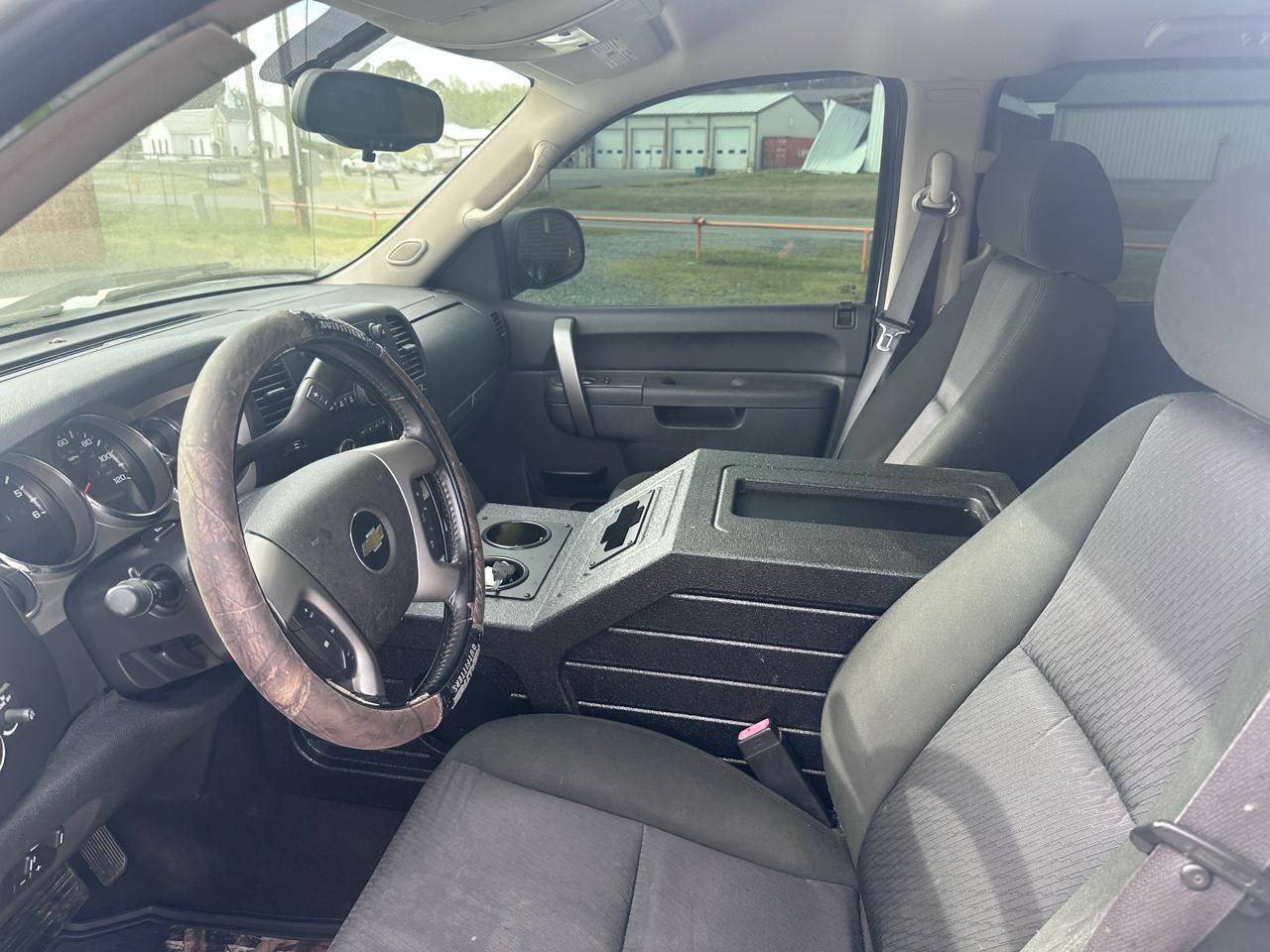 Chevrolet Silverado 1500 4WD Crew Cab 143.5" LS 2012