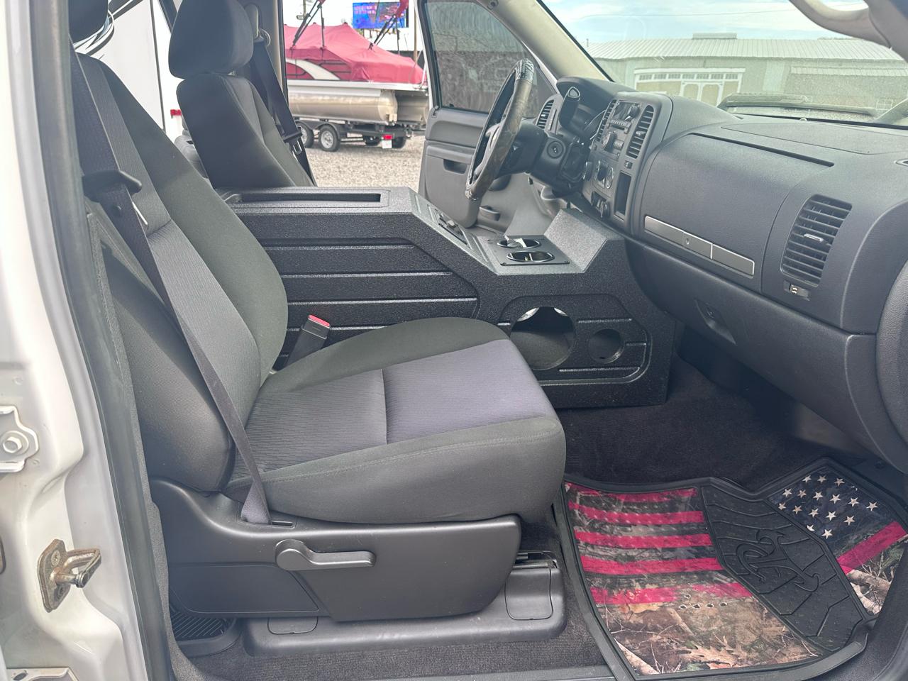 Chevrolet Silverado 1500 4WD Crew Cab 143.5" LS 2012