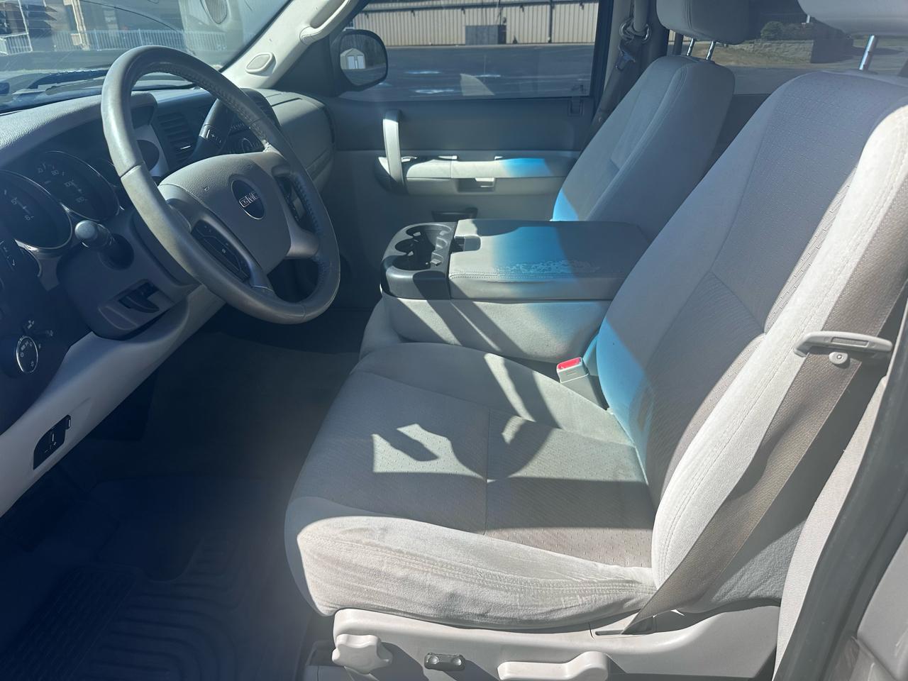 GMC Sierra 1500 4WD Crew Cab 153.0" SLE 2009