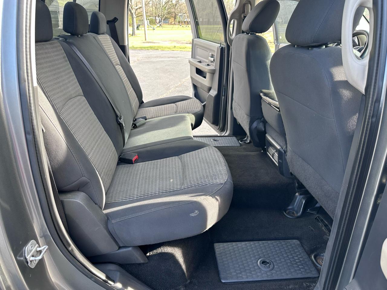 Dodge Ram 1500 SLT Crew Cab 2WD 2009